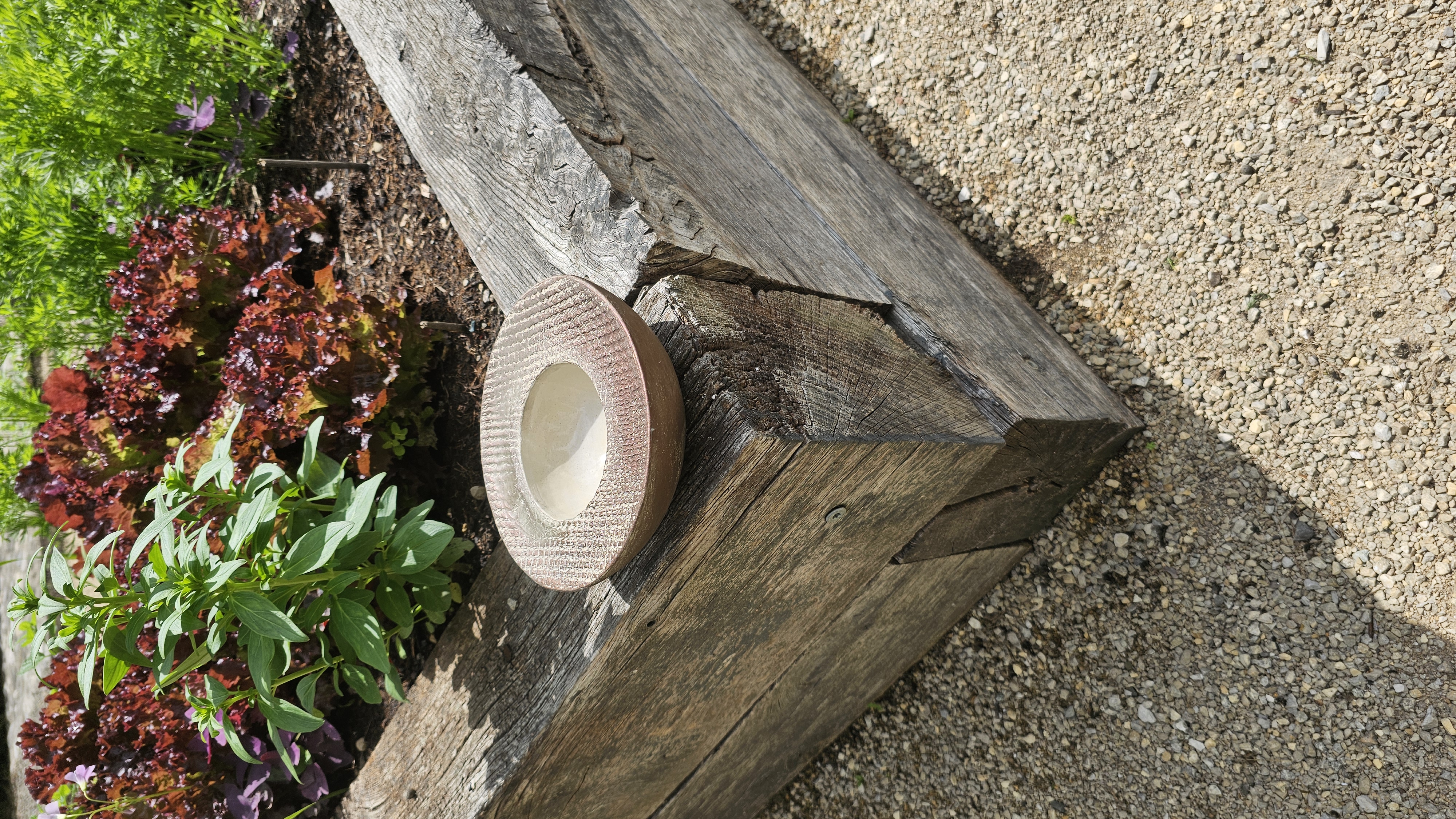 Céramique artisanale — pièce unique